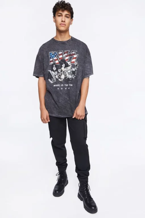 Acid Wash Kiss Graphic Tee