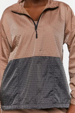 Active Colorblock Half-Zip Pullover