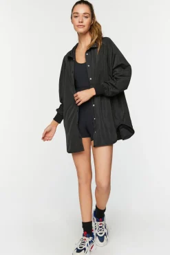 Active Oversized Dolphin-Hem Jacket