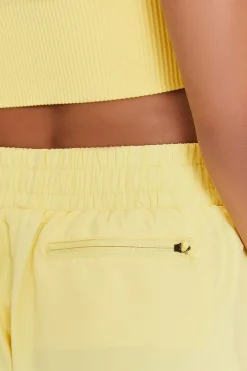 Active Windbreaker Shorts