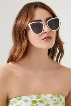 Cat-Eye Frame Sunglasses
