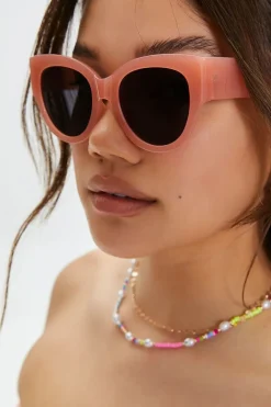 Cat-Eye Frame Sunglasses