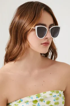 Cat-Eye Frame Sunglasses