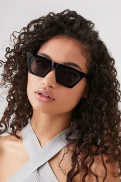 Cat-Eye Frame Sunglasses