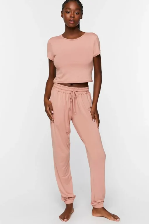 Cropped Lounge Tee