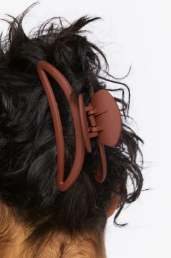 Cutout Claw Clip
