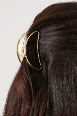 Cutout Claw Hair Clip