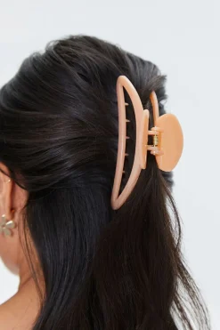 Cutout Hair Claw Clip