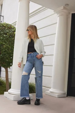 Distressed 90S-Fit Jeans