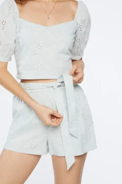 Embroidered Floral Crop Top
