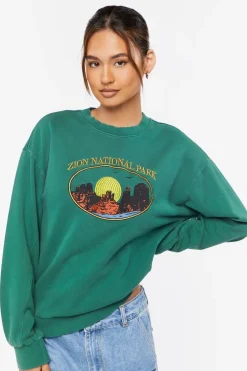 Embroidered Zion Graphic Pullover