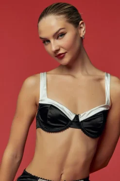 Fredericks Of Hollywood Bra