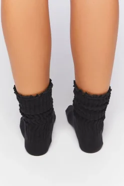 Lettuce-Edge Crew Socks