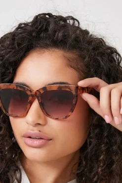 Marble Cat-Eye Sunglasses