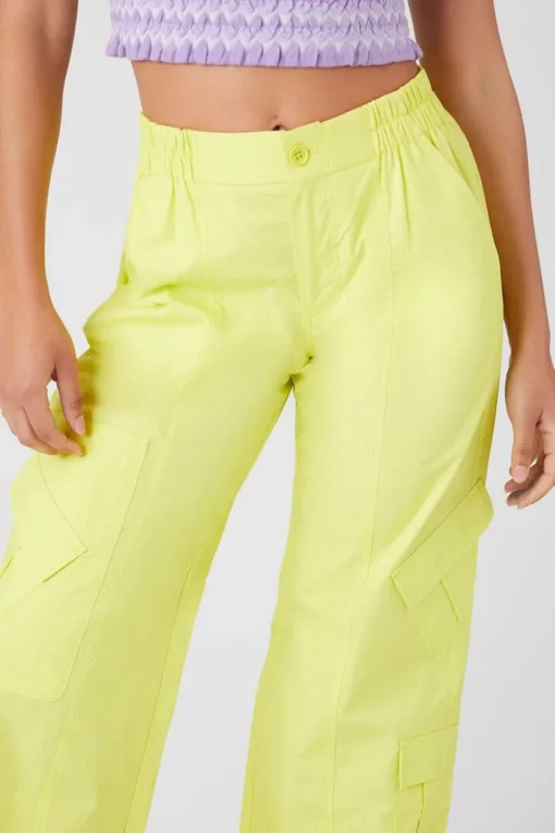 Mid-Rise Straight-Leg Cargo Pants