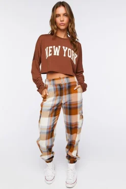 New York Cropped Graphic Tee