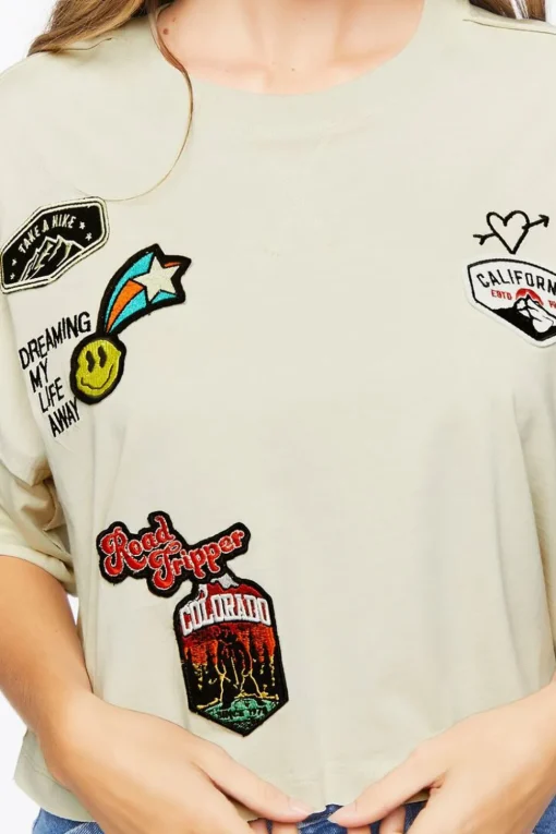 Patch Graphic Cropped Tee