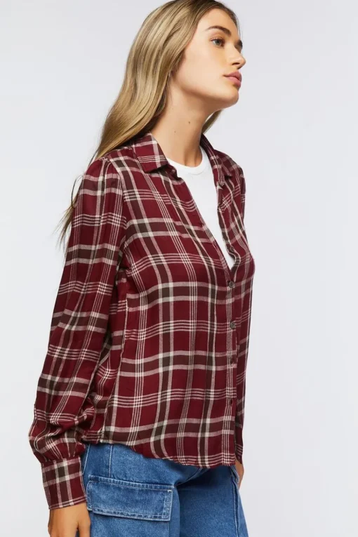 Plaid Dolphin-Hem Shirt