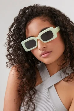 Rectangular Frame Sunglasses