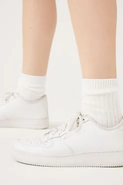 Ribbed Crew Socks