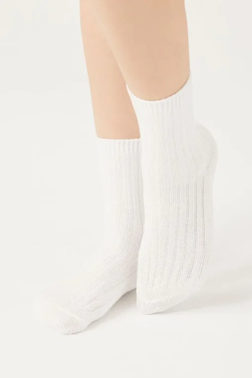 Ribbed Crew Socks