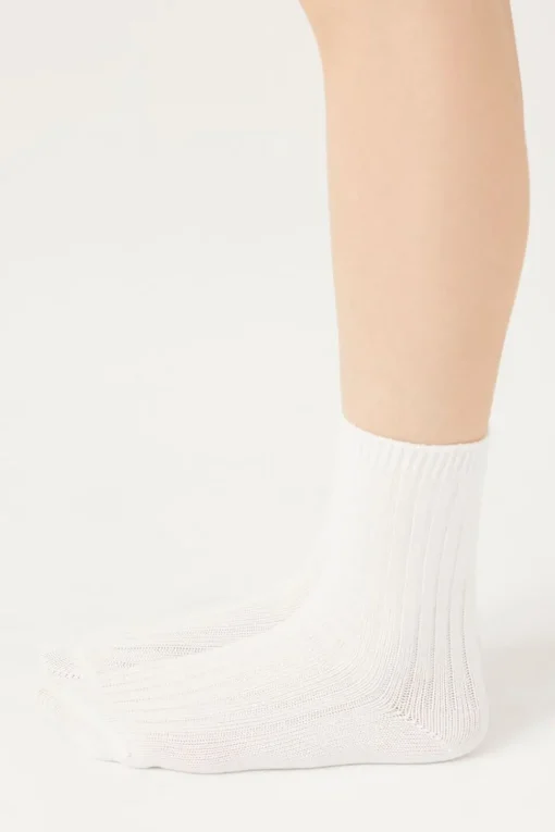 Ribbed Crew Socks