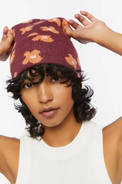Ribbed Knit Floral Beanie