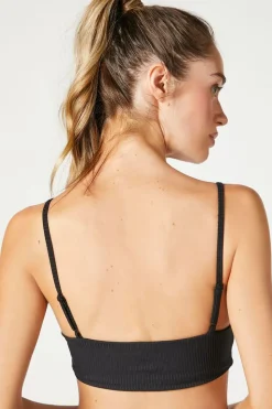 Ribbed Scoop Sports Bra