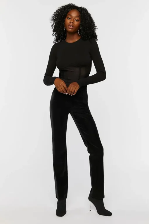 Ribbed V-Hem Top