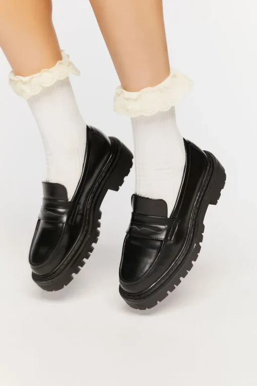 Ruffled Crochet-Trim Crew Socks