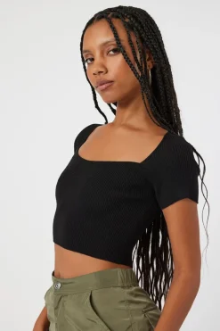 Short-Sleeve Sweater-Knit Crop Top