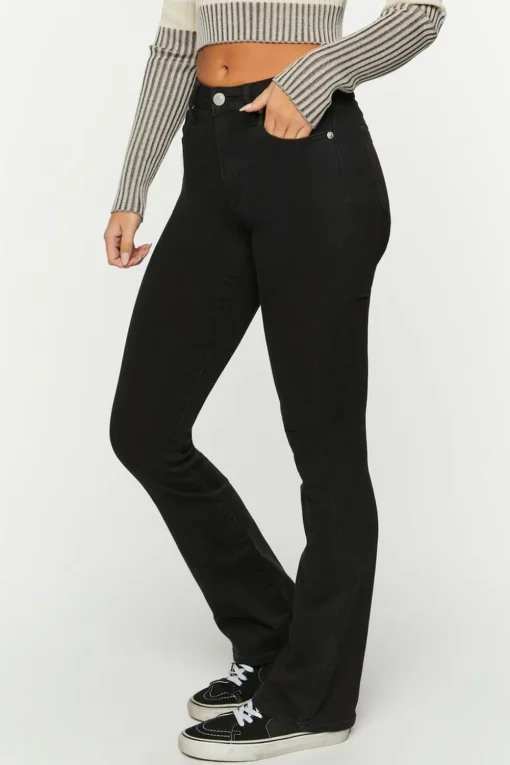 Super Stretch Straight-Leg Jeans