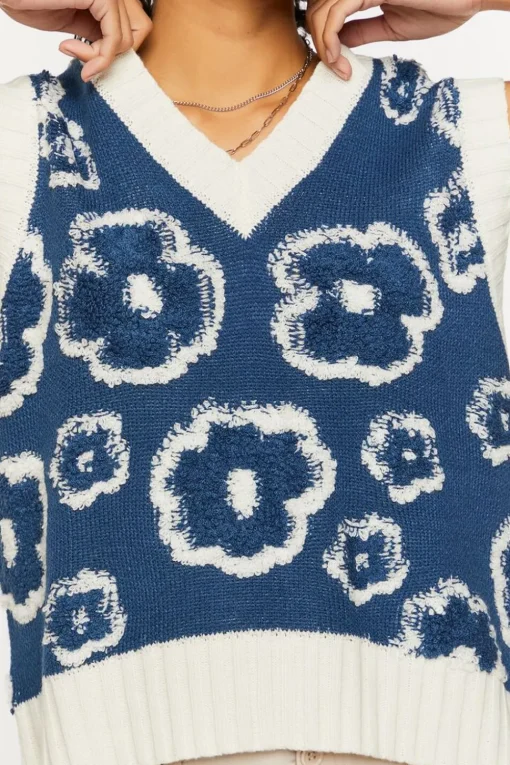 Textured Floral Print Sweater Vest
