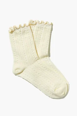Textured Lettuce-Edge Crew Socks
