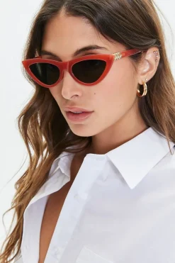 Tinted Cat-Eye Chain Sunglasses