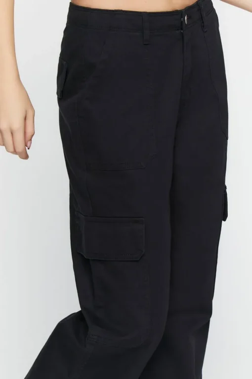 Twill Mid-Rise Cargo Pants