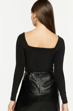 Twisted Sweetheart Long-Sleeve Top