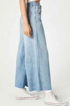 Wide-Leg Ankle Jeans