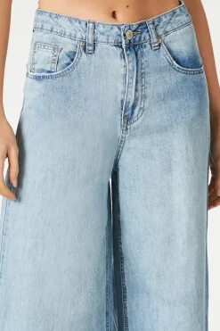 Wide-Leg Ankle Jeans