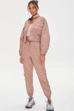 Windbreaker Cargo Joggers